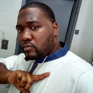 Meet your Posher, Travis